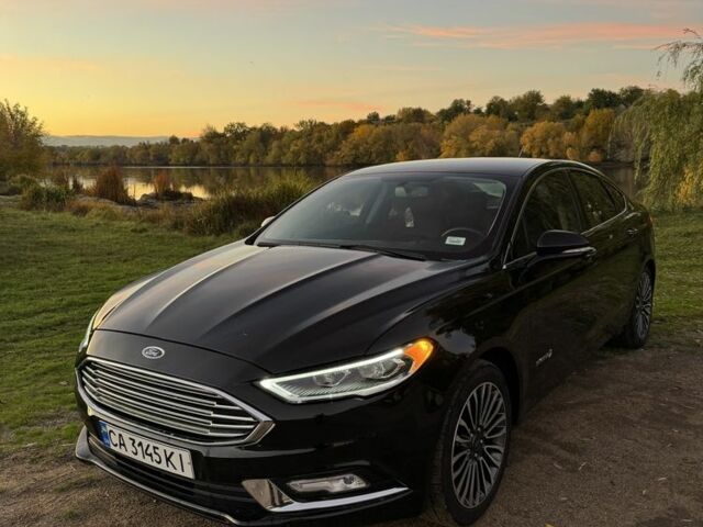 Черный Форд Фьюжн, объемом двигателя 2 л и пробегом 222 тыс. км за 13800 $, фото 1 на Automoto.ua