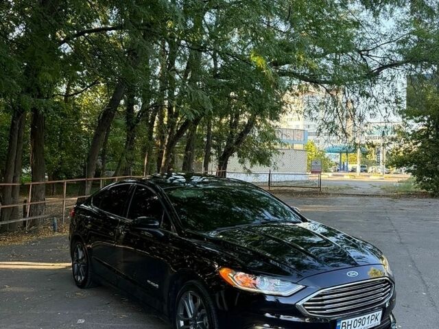 Чорний Форд Фьюжен, об'ємом двигуна 2 л та пробігом 270 тис. км за 12900 $, фото 1 на Automoto.ua