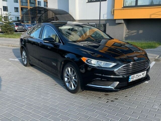 Чорний Форд Фьюжен, об'ємом двигуна 2 л та пробігом 218 тис. км за 15500 $, фото 1 на Automoto.ua