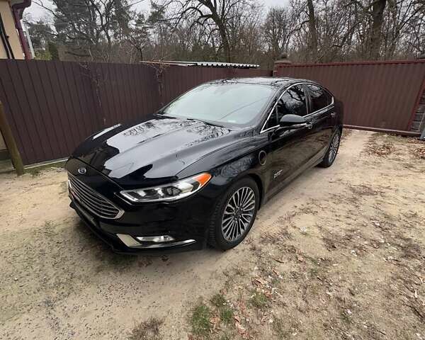 Черный Форд Фьюжн, объемом двигателя 2 л и пробегом 270 тыс. км за 14400 $, фото 1 на Automoto.ua