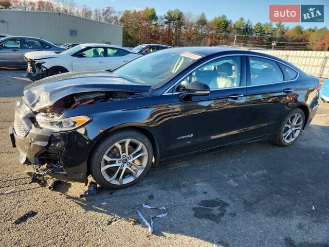 Чорний Форд Фьюжен, об'ємом двигуна 2 л та пробігом 143 тис. км за 13000 $, фото 1 на Automoto.ua