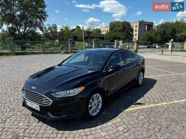 Черный Форд Фьюжн, объемом двигателя 2 л и пробегом 160 тыс. км за 14000 $, фото 1 на Automoto.ua