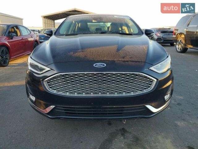 Черный Форд Фьюжн, объемом двигателя 2 л и пробегом 55 тыс. км за 3000 $, фото 1 на Automoto.ua