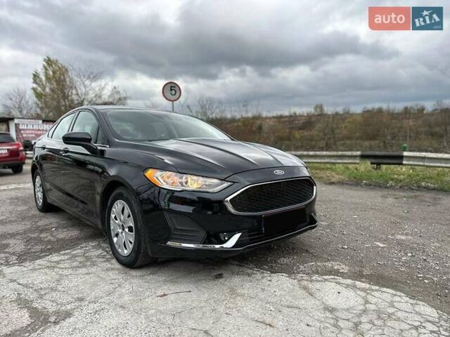 Черный Форд Фьюжн, объемом двигателя 2.49 л и пробегом 163 тыс. км за 12000 $, фото 1 на Automoto.ua