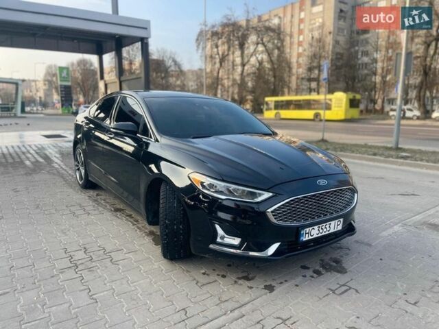 Черный Форд Фьюжн, объемом двигателя 2 л и пробегом 148 тыс. км за 18000 $, фото 1 на Automoto.ua