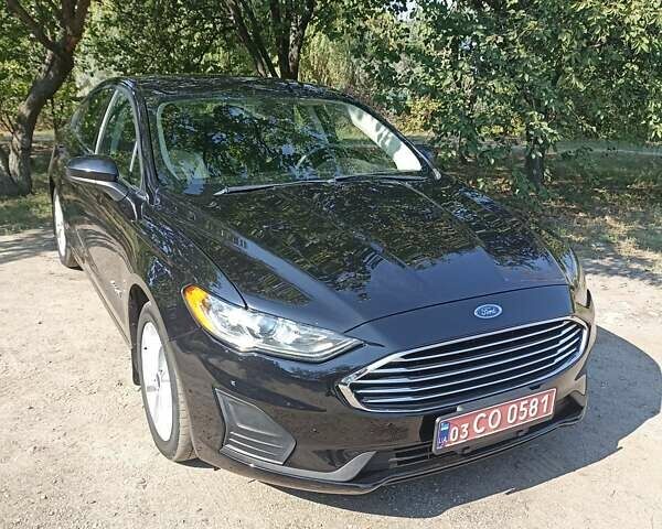 Чорний Форд Фьюжен, об'ємом двигуна 2 л та пробігом 164 тис. км за 15950 $, фото 1 на Automoto.ua