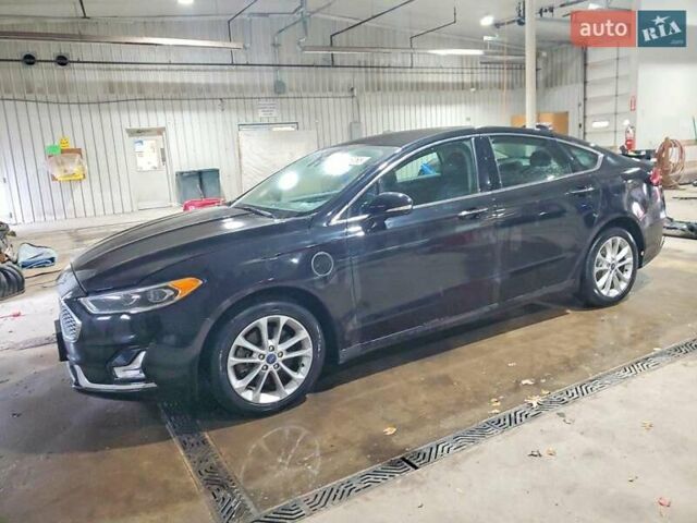 Черный Форд Фьюжн, объемом двигателя 2 л и пробегом 141 тыс. км за 4200 $, фото 1 на Automoto.ua