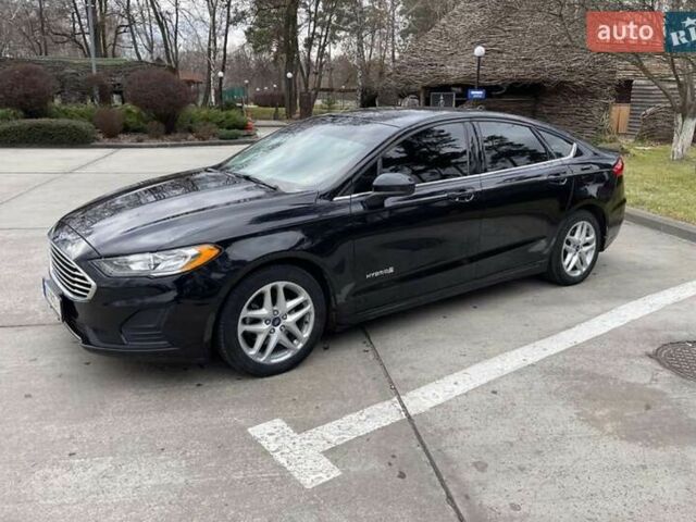 Черный Форд Фьюжн, объемом двигателя 2 л и пробегом 156 тыс. км за 15100 $, фото 1 на Automoto.ua