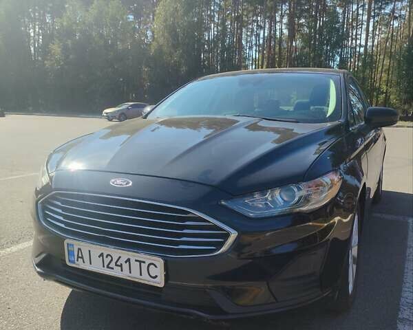 Чорний Форд Фьюжен, об'ємом двигуна 2 л та пробігом 161 тис. км за 16700 $, фото 1 на Automoto.ua