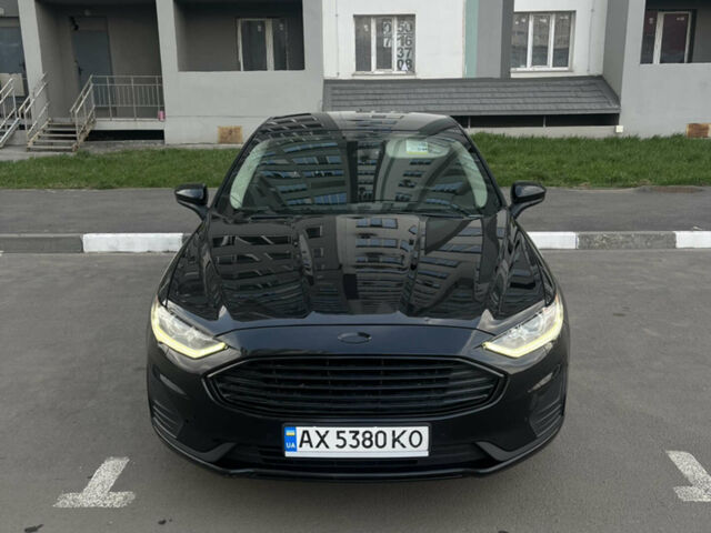 Чорний Форд Фьюжен, об'ємом двигуна 2 л та пробігом 133 тис. км за 16499 $, фото 1 на Automoto.ua