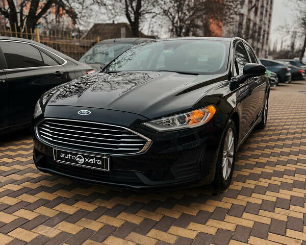 Черный Форд Фьюжн, объемом двигателя 1.5 л и пробегом 200 тыс. км за 10900 $, фото 1 на Automoto.ua