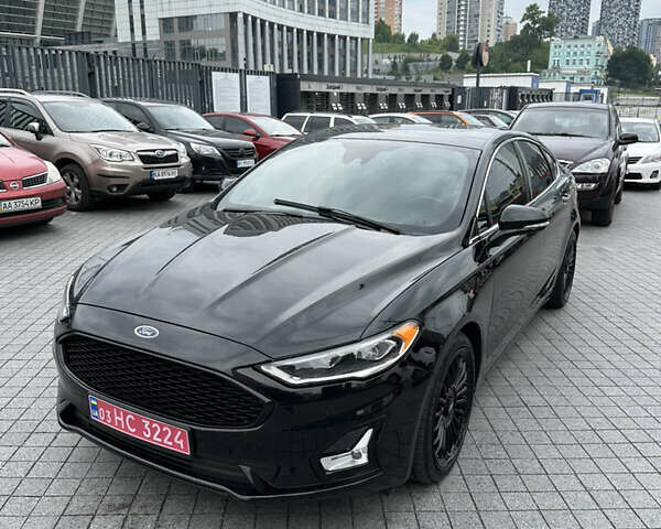 Форд Фьюжн 2020 в Киеве на Automoto.ua Черный Форд Фьюжн, объемом двигателя 2 л и пробегом 59 тыс. км за 18200 $, фото 1 на Automoto.ua