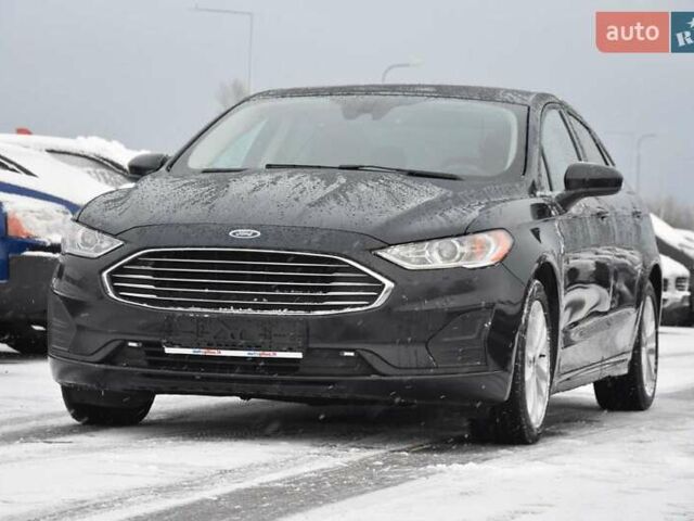 Черный Форд Фьюжн, объемом двигателя 2 л и пробегом 160 тыс. км за 14800 $, фото 1 на Automoto.ua