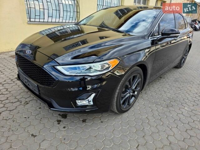 Черный Форд Фьюжн, объемом двигателя 2 л и пробегом 280 тыс. км за 17200 $, фото 1 на Automoto.ua