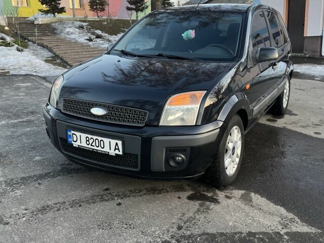 Черный Форд Фьюжн, объемом двигателя 1.4 л и пробегом 282 тыс. км за 5200 $, фото 1 на Automoto.ua