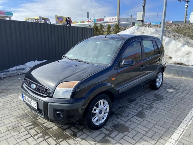 Черный Форд Фьюжн, объемом двигателя 1.4 л и пробегом 207 тыс. км за 3500 $, фото 1 на Automoto.ua