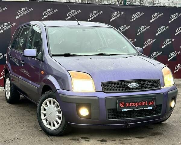 Фиолетовый Форд Фьюжн, объемом двигателя 1.39 л и пробегом 111 тыс. км за 4500 $, фото 1 на Automoto.ua