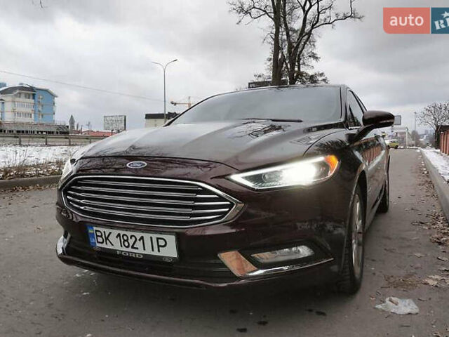 Фіолетовий Форд Фьюжен, об'ємом двигуна 2 л та пробігом 142 тис. км за 14000 $, фото 1 на Automoto.ua