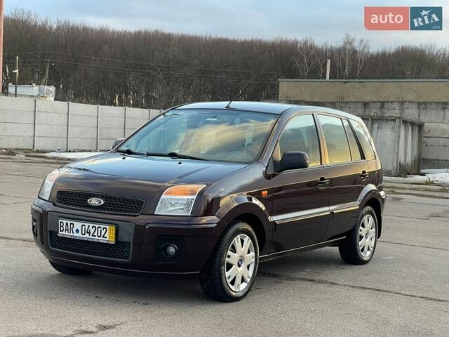 Коричневий Форд Фьюжен, об'ємом двигуна 1.4 л та пробігом 141 тис. км за 6700 $, фото 1 на Automoto.ua