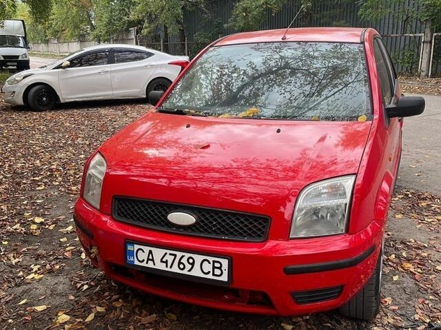 Червоний Форд Фьюжен, об'ємом двигуна 1.39 л та пробігом 360 тис. км за 2299 $, фото 1 на Automoto.ua