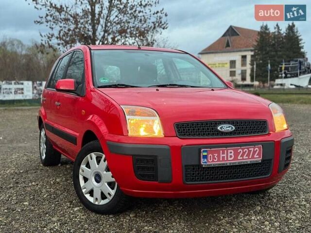 Красный Форд Фьюжн, объемом двигателя 1.4 л и пробегом 197 тыс. км за 4850 $, фото 1 на Automoto.ua