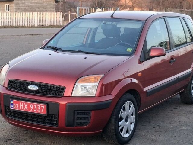 Червоний Форд Фьюжен, об'ємом двигуна 1.6 л та пробігом 259 тис. км за 4700 $, фото 1 на Automoto.ua