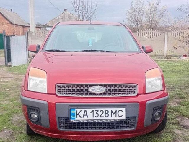 Червоний Форд Фьюжен, об'ємом двигуна 1.6 л та пробігом 200 тис. км за 4200 $, фото 1 на Automoto.ua