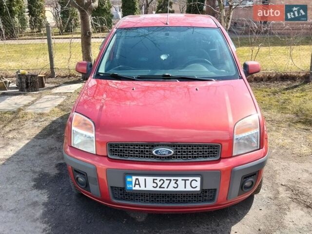 Червоний Форд Фьюжен, об'ємом двигуна 1.4 л та пробігом 247 тис. км за 4600 $, фото 1 на Automoto.ua