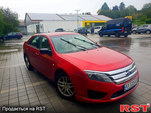Красный Форд Фьюжн, объемом двигателя 2.5 л и пробегом 68 тыс. км за 7760 $, фото 1 на Automoto.ua