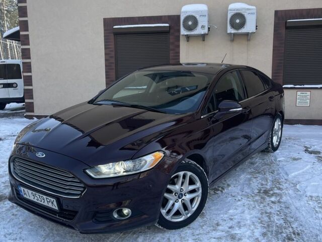 Красный Форд Фьюжн, объемом двигателя 2.5 л и пробегом 265 тыс. км за 7500 $, фото 1 на Automoto.ua