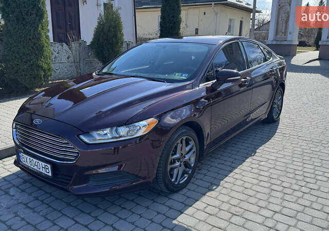 Красный Форд Фьюжн, объемом двигателя 2.49 л и пробегом 115 тыс. км за 10350 $, фото 1 на Automoto.ua