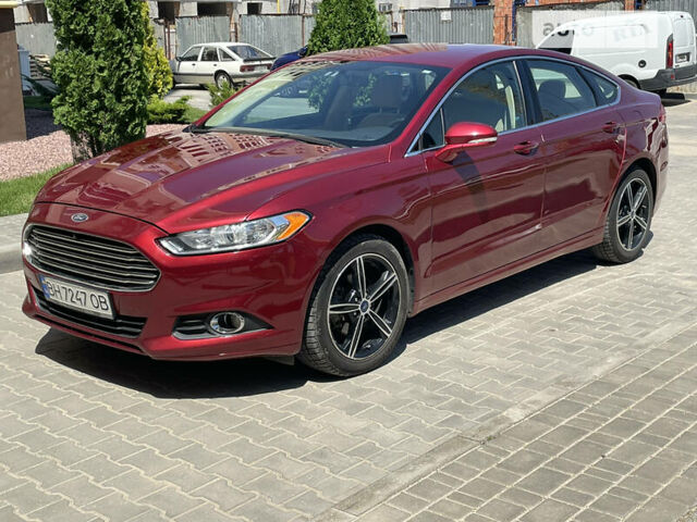 Красный Форд Фьюжн, объемом двигателя 1.5 л и пробегом 132 тыс. км за 8990 $, фото 1 на Automoto.ua