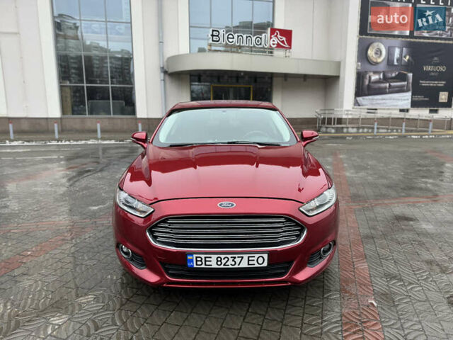 Червоний Форд Фьюжен, об'ємом двигуна 2 л та пробігом 213 тис. км за 7950 $, фото 1 на Automoto.ua