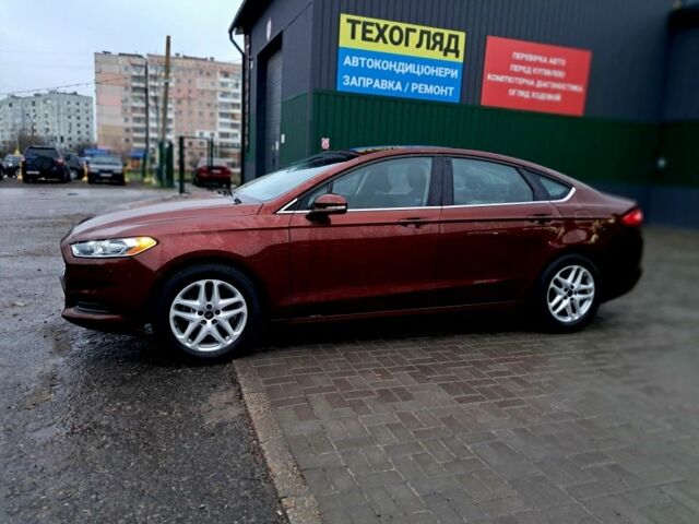Красный Форд Фьюжн, объемом двигателя 2.5 л и пробегом 192 тыс. км за 8600 $, фото 1 на Automoto.ua
