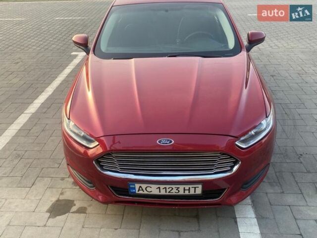 Червоний Форд Фьюжен, об'ємом двигуна 2.49 л та пробігом 190 тис. км за 9300 $, фото 1 на Automoto.ua