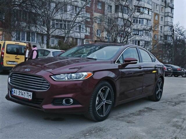 Червоний Форд Фьюжен, об'ємом двигуна 2 л та пробігом 167 тис. км за 11500 $, фото 1 на Automoto.ua