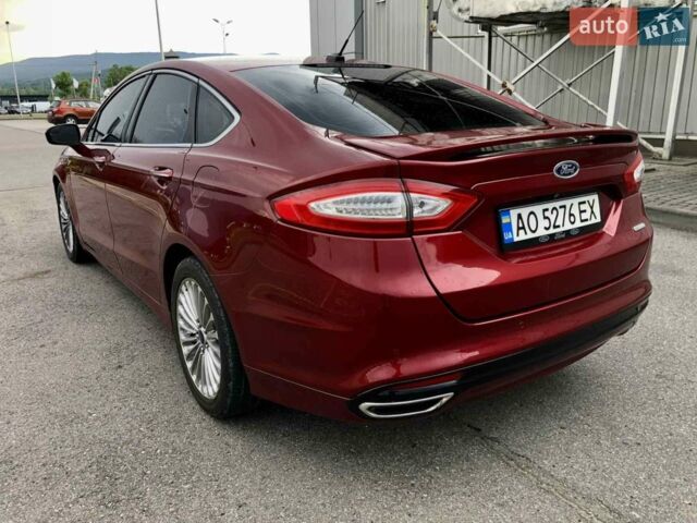 Червоний Форд Фьюжен, об'ємом двигуна 2 л та пробігом 232 тис. км за 12500 $, фото 1 на Automoto.ua