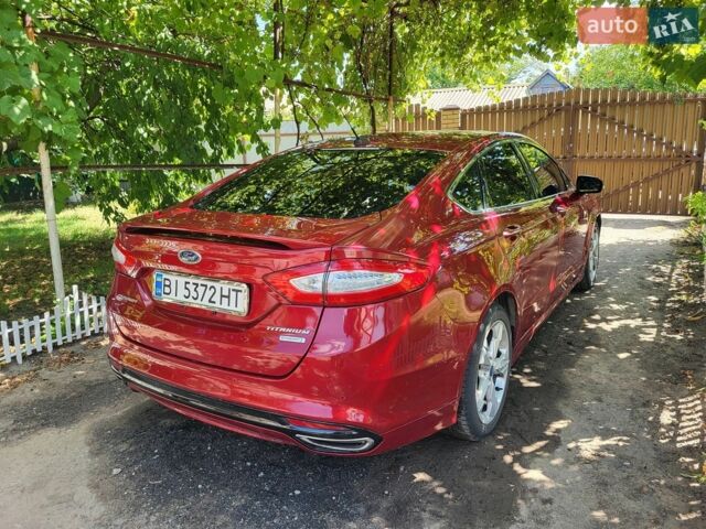 Червоний Форд Фьюжен, об'ємом двигуна 2 л та пробігом 148 тис. км за 11500 $, фото 1 на Automoto.ua