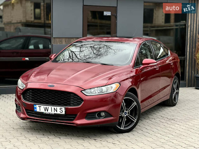 Красный Форд Фьюжн, объемом двигателя 2.5 л и пробегом 185 тыс. км за 8500 $, фото 1 на Automoto.ua