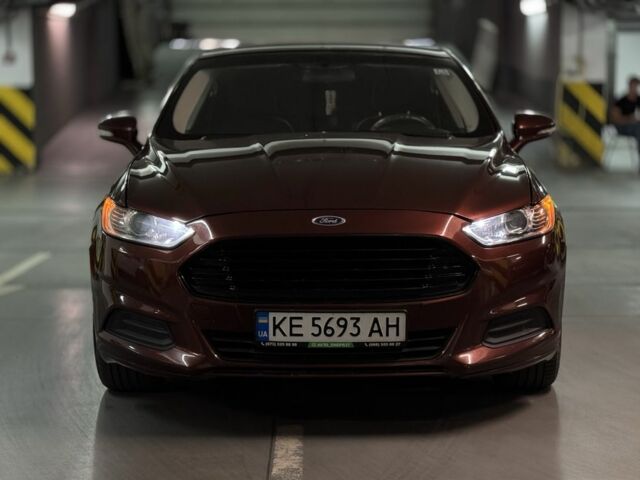 Красный Форд Фьюжн, объемом двигателя 1.5 л и пробегом 112 тыс. км за 7600 $, фото 1 на Automoto.ua