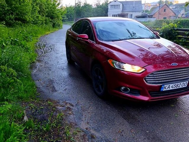 Червоний Форд Фьюжен, об'ємом двигуна 2 л та пробігом 0 тис. км за 10800 $, фото 1 на Automoto.ua