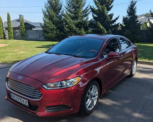 Красный Форд Фьюжн, объемом двигателя 2.5 л и пробегом 161 тыс. км за 11600 $, фото 1 на Automoto.ua
