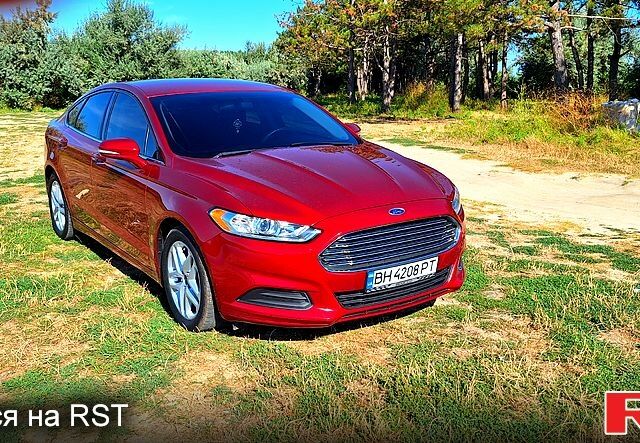 Червоний Форд Фьюжен, об'ємом двигуна 2.5 л та пробігом 206 тис. км за 9700 $, фото 1 на Automoto.ua