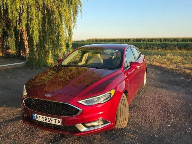 Червоний Форд Фьюжен, об'ємом двигуна 2 л та пробігом 220 тис. км за 13500 $, фото 1 на Automoto.ua