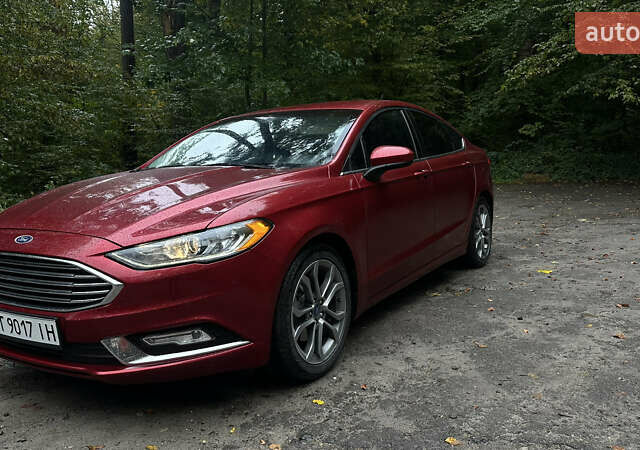 Форд Фьюжен 2016 у Львові на Automoto.ua Червоний Форд Фьюжен, об'ємом двигуна 2.49 л та пробігом 140 тис. км за 10900 $, фото 1 на Automoto.ua
