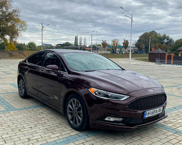 Червоний Форд Фьюжен, об'ємом двигуна 2 л та пробігом 130 тис. км за 15000 $, фото 1 на Automoto.ua
