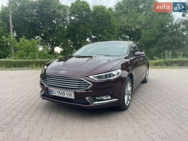 Червоний Форд Фьюжен, об'ємом двигуна 2 л та пробігом 161 тис. км за 13500 $, фото 1 на Automoto.ua
