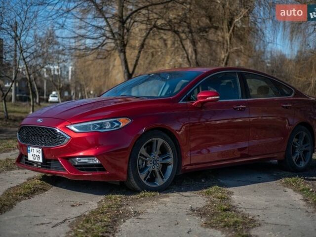 Красный Форд Фьюжн, объемом двигателя 2.69 л и пробегом 97 тыс. км за 16800 $, фото 1 на Automoto.ua