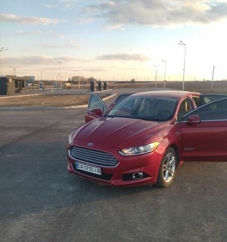 Красный Форд Фьюжн, объемом двигателя 2 л и пробегом 114 тыс. км за 14500 $, фото 1 на Automoto.ua