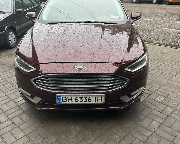 Красный Форд Фьюжн, объемом двигателя 2 л и пробегом 133 тыс. км за 17500 $, фото 1 на Automoto.ua